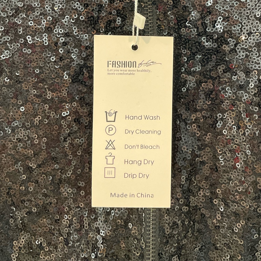 New sequin jacket - Picture 4 of 4